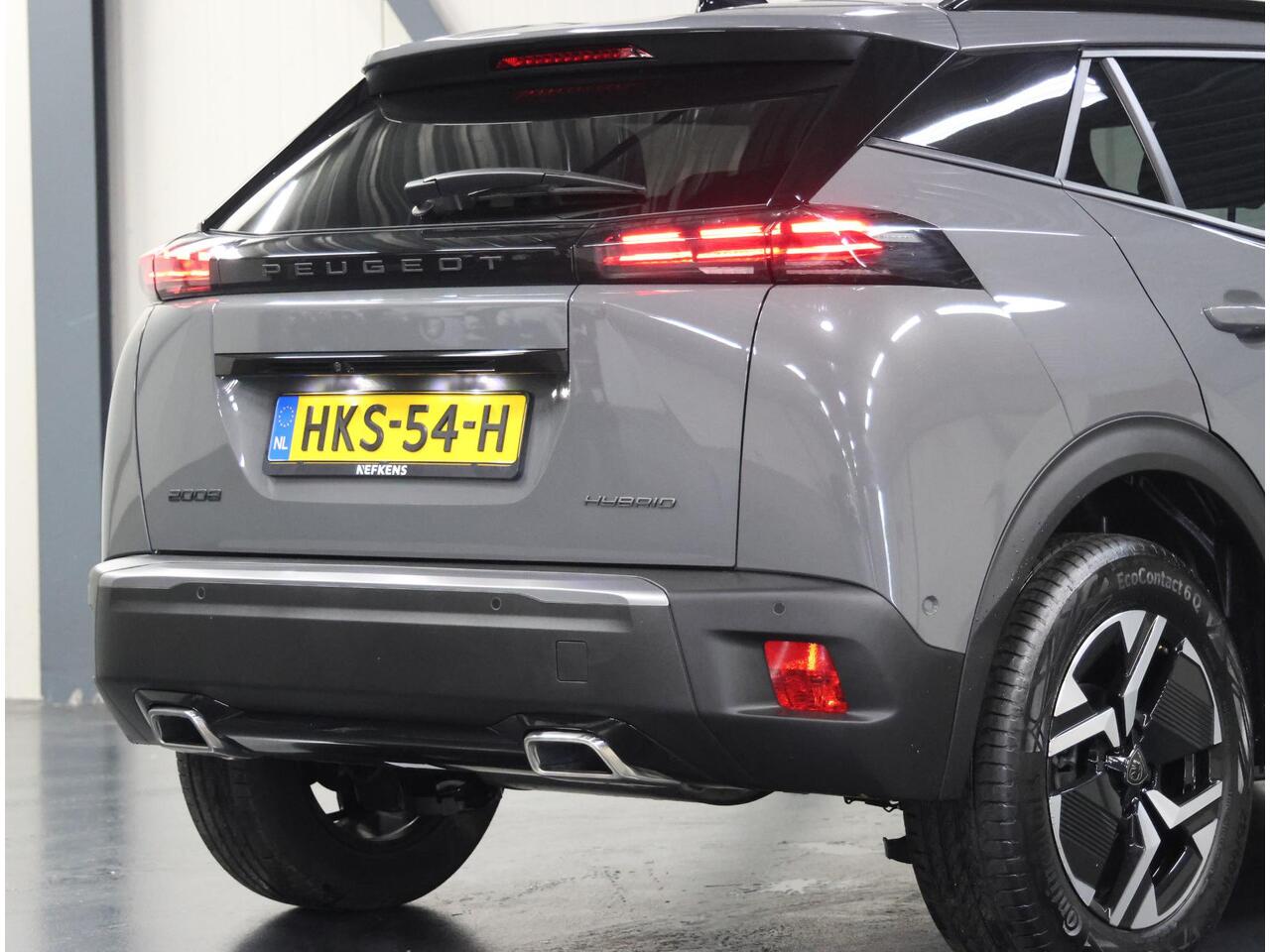 Peugeot 2008 1.2 Hybrid 136PK Allure | 1ste eigenaar | AppleCarPlay/AndroidAuto | Climate Control | Adaptive Cruise Control | 360'Camera | FULL LED | Navigatie | LMV | Parkeersensoren | Privacy Glass | Isofix |