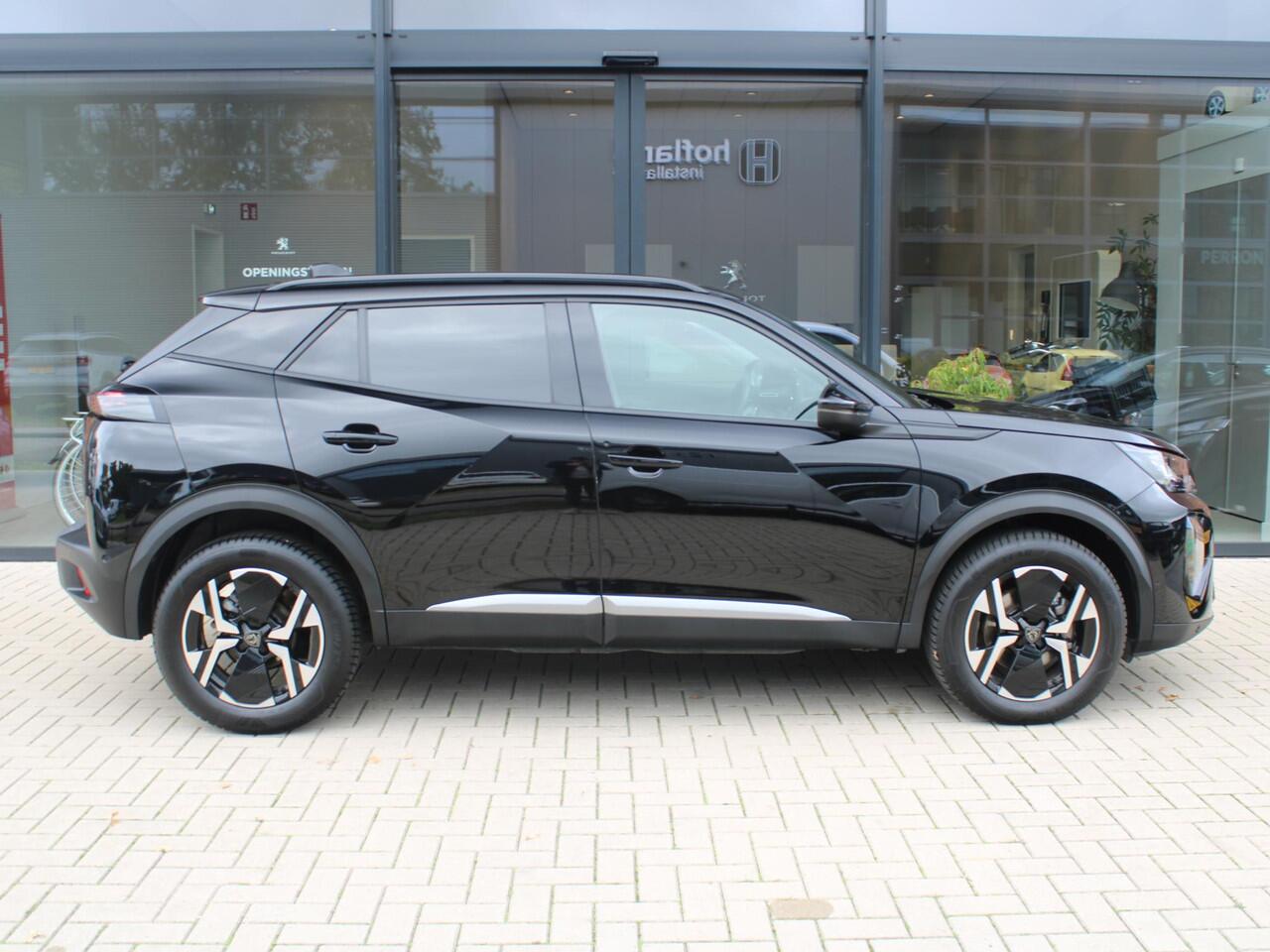 Peugeot 2008 1.2 Hybrid 136 Allure Automaat Navigatie, Camera Voor & Achter, Keyless, 4 seizoensbanden