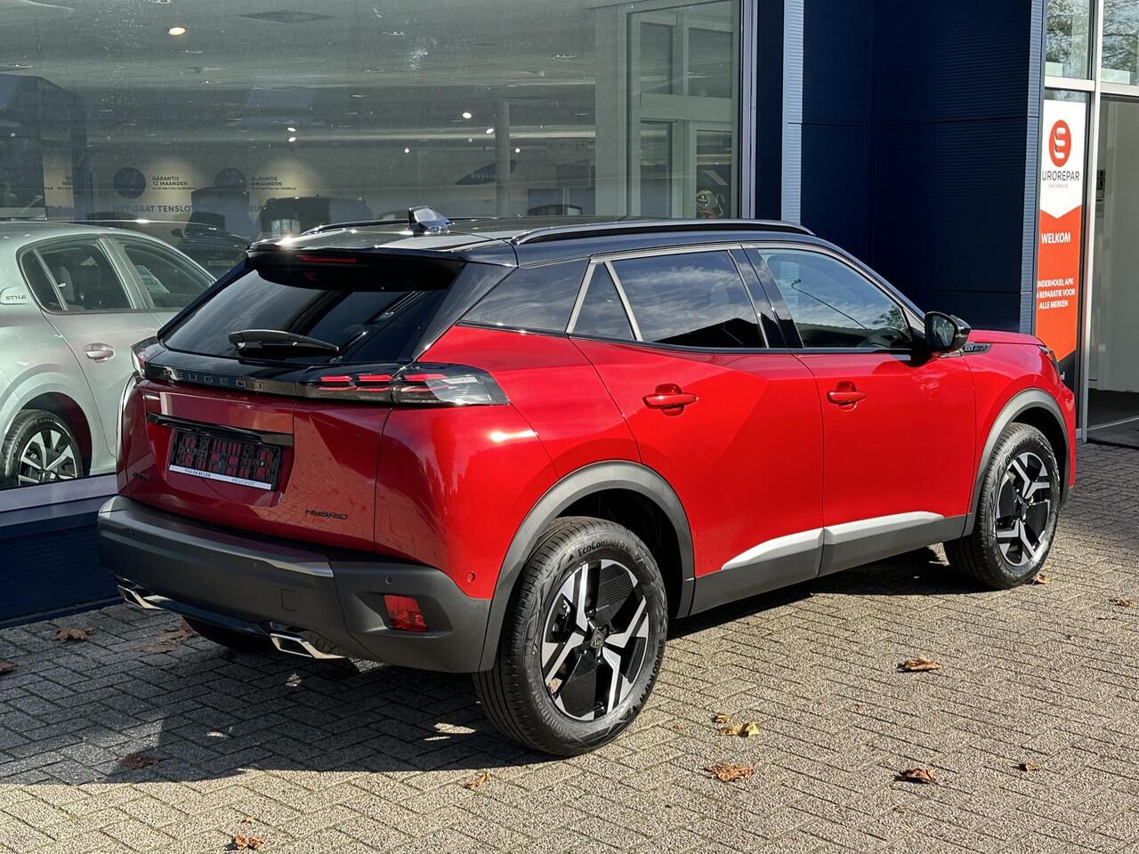 Peugeot 2008 1.2 Hybrid 145 GT Automaat | ¤ 5.500 DEMO VOORDEEL | Navigatie | 360 Graden Camera | Keyless Entry | Full LED Verlichting | Zwart Dak | Adaptieve Cruise Control | Climate Control | Hoge Zitpositie | Apple Carplay | Sportstoelen