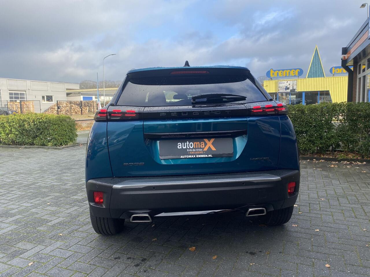 Peugeot 2008 HYBRID 145 Allure |Navi|360 Camera!|DEMO|