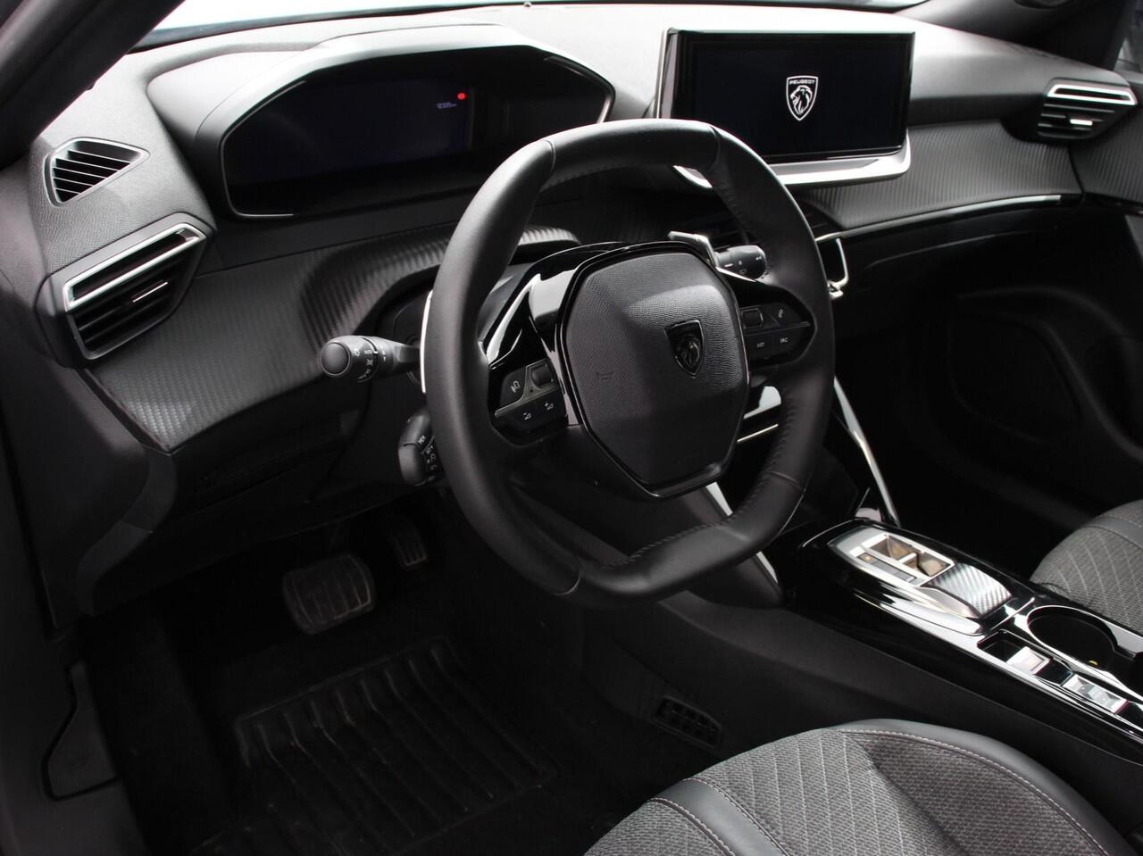 Peugeot 2008 1.2 Hybrid 136 pk Automaat Allure | Navigatie | Apple Carplay/Android Auto | Climate Control | Dab | Led | Parkeer sensoren | Cruise Control | Stoelverwarming