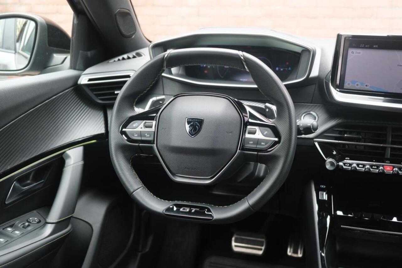 Peugeot 2008 1.2 Hybrid 145pk e-DCS6 GT | Navi | App Connect | Adaptive Cruise | Keyless | Alcantara | Camera | PDC