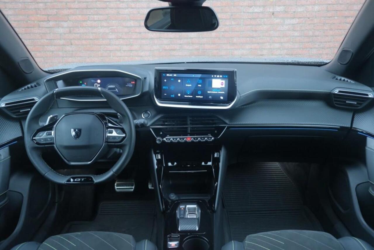 Peugeot 2008 1.2 Hybrid 145pk e-DCS6 GT | Navi | App Connect | Adaptive Cruise | Keyless | Alcantara | Camera | PDC
