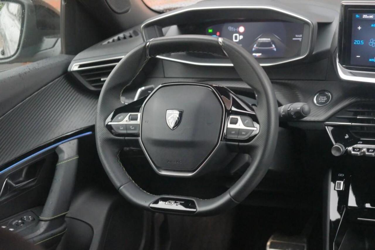Peugeot 2008 1.2 Hybrid 145pk e-DCS6 GT | Navi | App Connect | Adaptive Cruise | Keyless | Alcantara | Camera | PDC