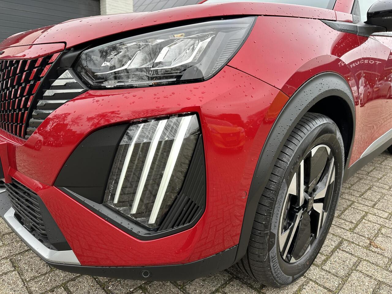 Peugeot 2008 1.2 Hybrid 145 PK Allure | Automaat Hybride | VOORRAAD DEAL met ¤6.000 Korting | Navigatie | Keyless entry | Adaptieve Cruise Control | 360 Graden Camera | Parkeersensoren V+A | Hoge Zitpositie | Dode Hoek Detectie | Climate Control | LED Verlichting | 1