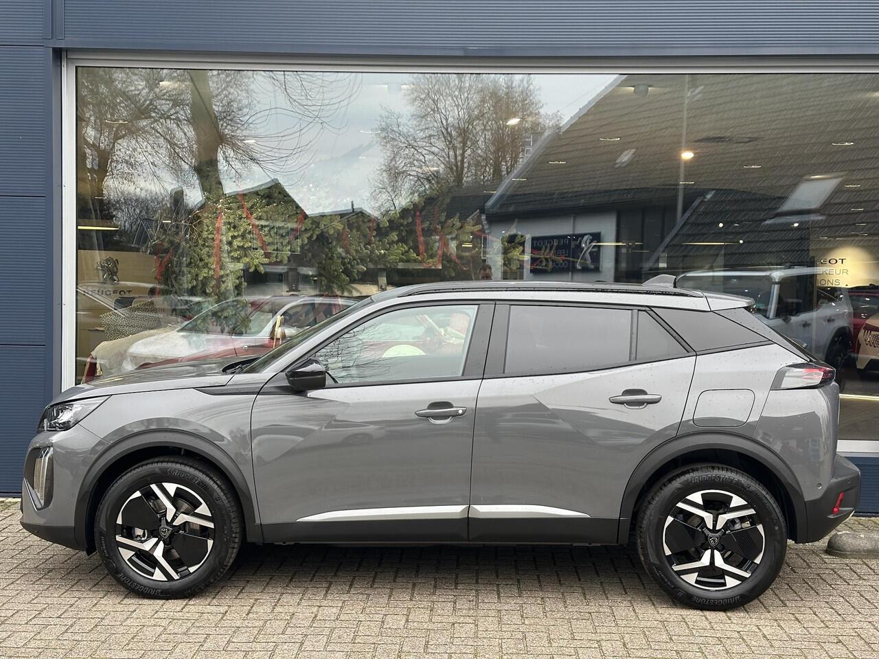 Peugeot 2008 1.2 Hybrid 145 PK Allure | Automaat Hybride | VOORRAAD DEAL met ¤6.000 Korting | Navigatie | Keyless entry | Adaptieve Cruise Control | 360 Graden Camera | Parkeersensoren V+A | Hoge Zitpositie | Dode Hoek Detectie | Climate Control | LED Verlichting | 1