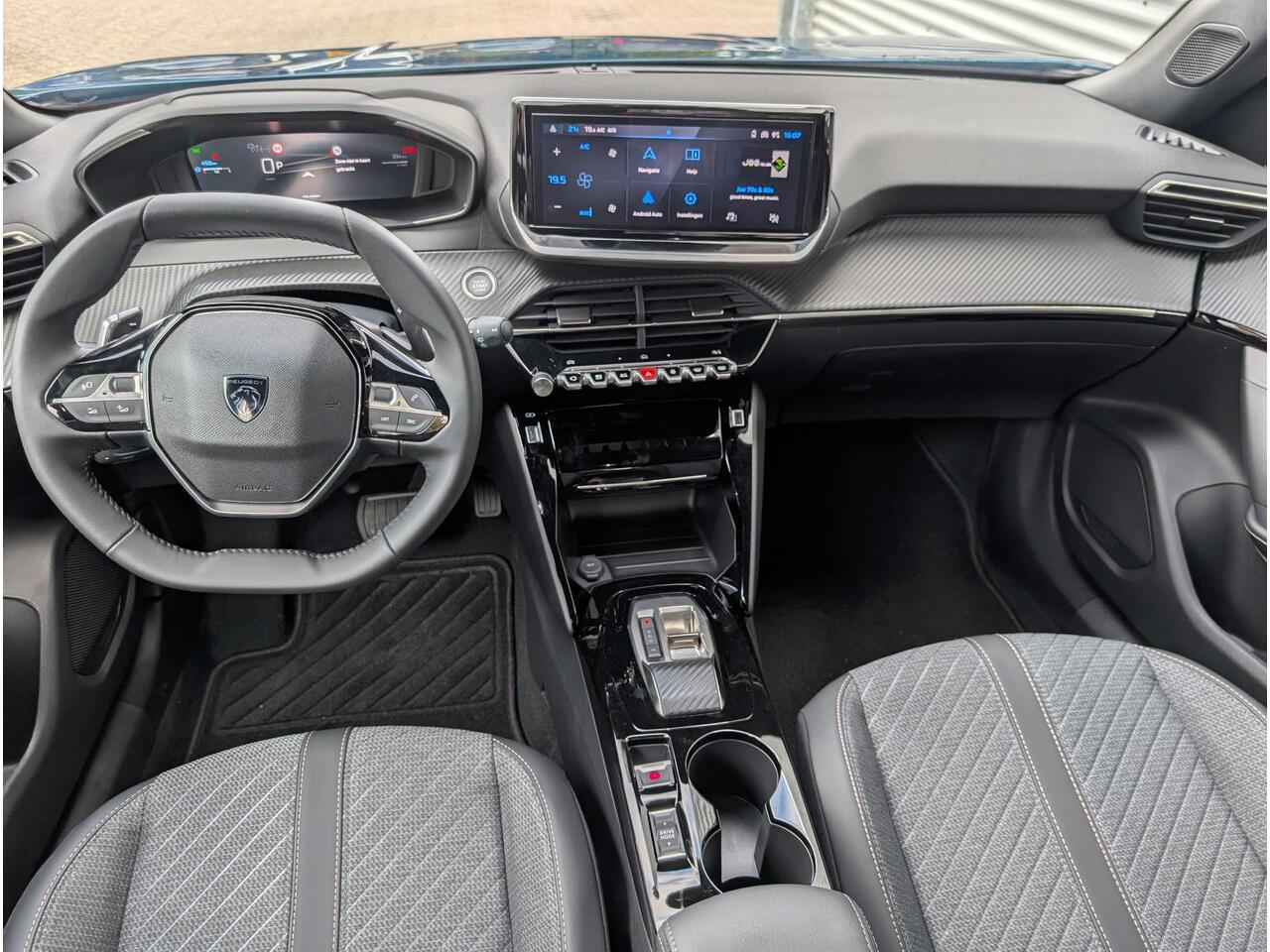 Peugeot 2008 Allure 1.2 Hybrid 145pk e-DCS6 | AUTOMAAT | NAVI | CAMERA | CLIMA | ADAPTIVE CRUISE | DAB+ | ISOFIX |