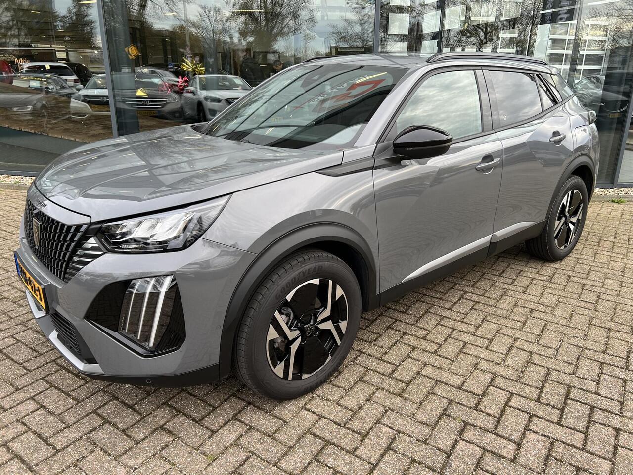 Peugeot 2008 1.2 PureTech 130 Allure AUTOMAAT | STOELVERWARMING | DODEHOEKDETECTIE | RIJSTROOKBEGELEIDING | CARPLAY | DIGITAAL DASHBOARD | LM VELGEN |