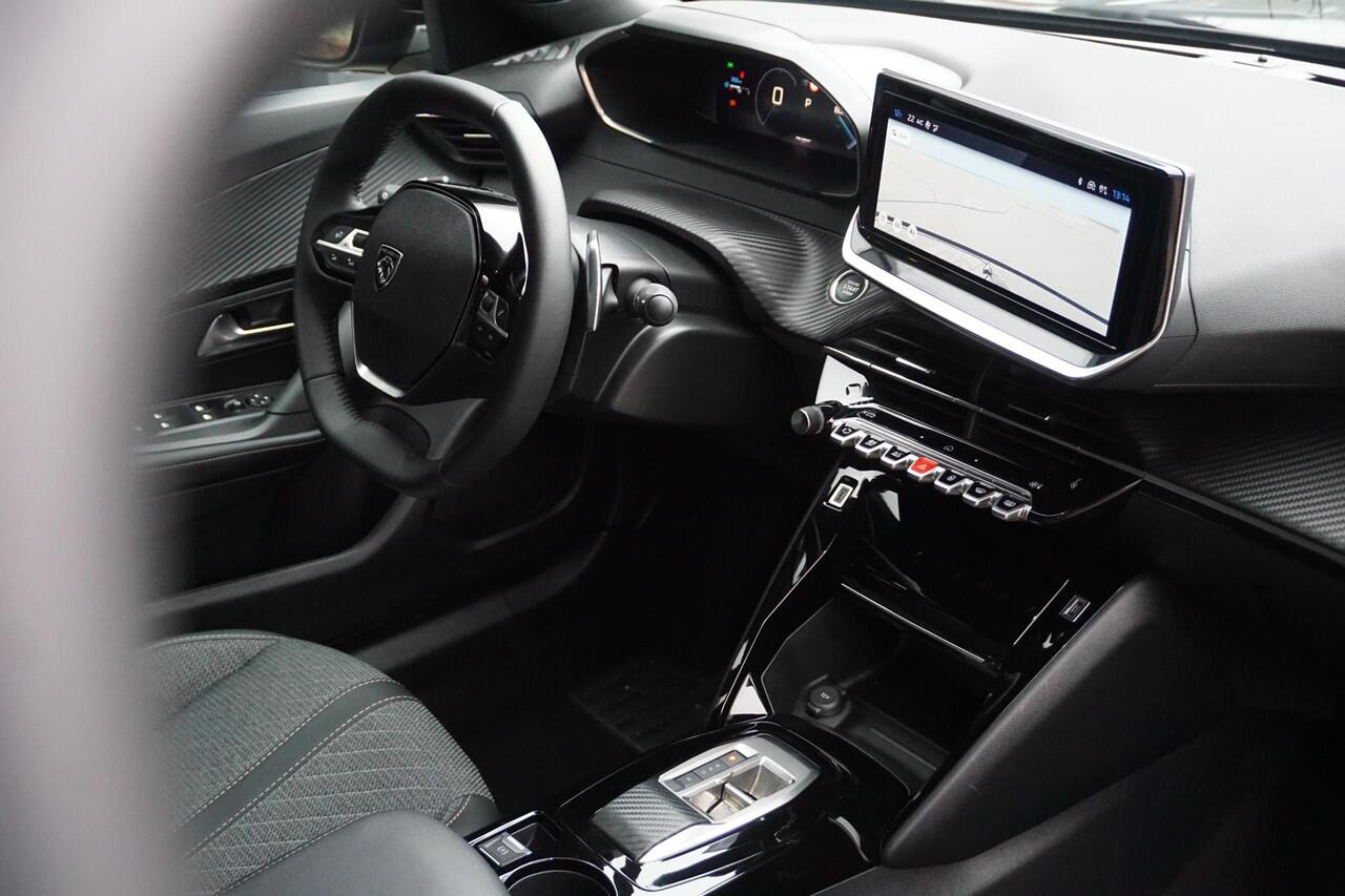 Peugeot 2008 1.2 PureTech Allure | ACC | LED | 360