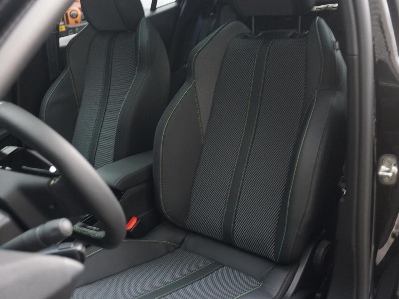 Peugeot 2008 1.2 Hybrid 145 GT Panoramadak