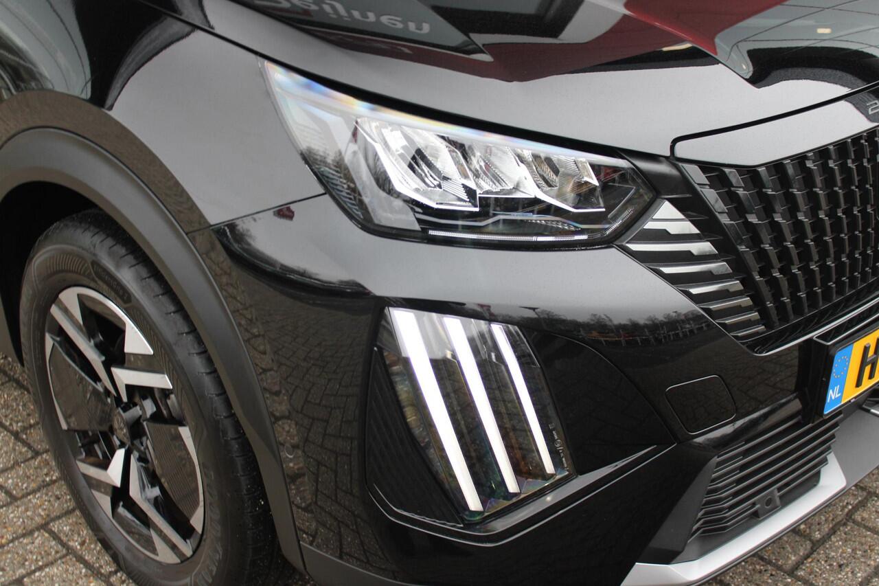 Peugeot 2008 1.2 100PK ALLURE PACK | CAMERA VOOR + ACHTER | NAVIGATIE | TREKHAAK | DRAADLOZE APPLE CARPLAY/ANDROID AUTO | DRAADLOZE TELEFOONLADER | CLIMATE CONTROL | LICHTMETALEN VELGEN 17" | ADAPTIVE CRUISE CONTROL | DAB+ RADIO | KEYLESS ENTRY/START | DODEHOEK DETECT