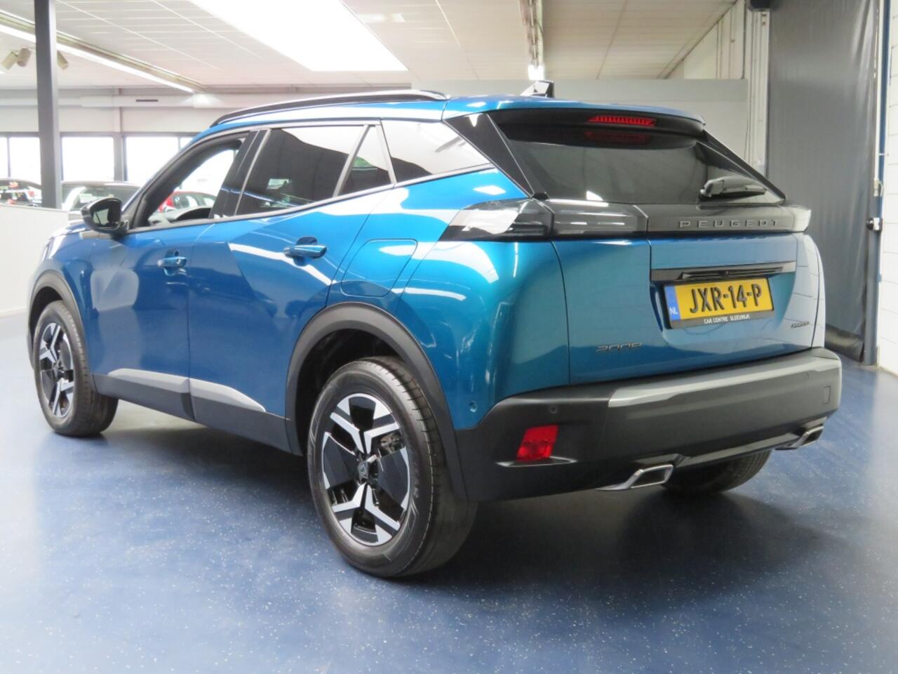 Peugeot 2008 1.2 Hyb 145 Allure