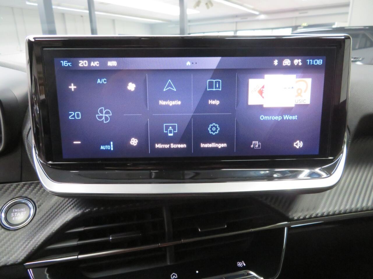 Peugeot 2008 1.2 Hyb 145 Allure