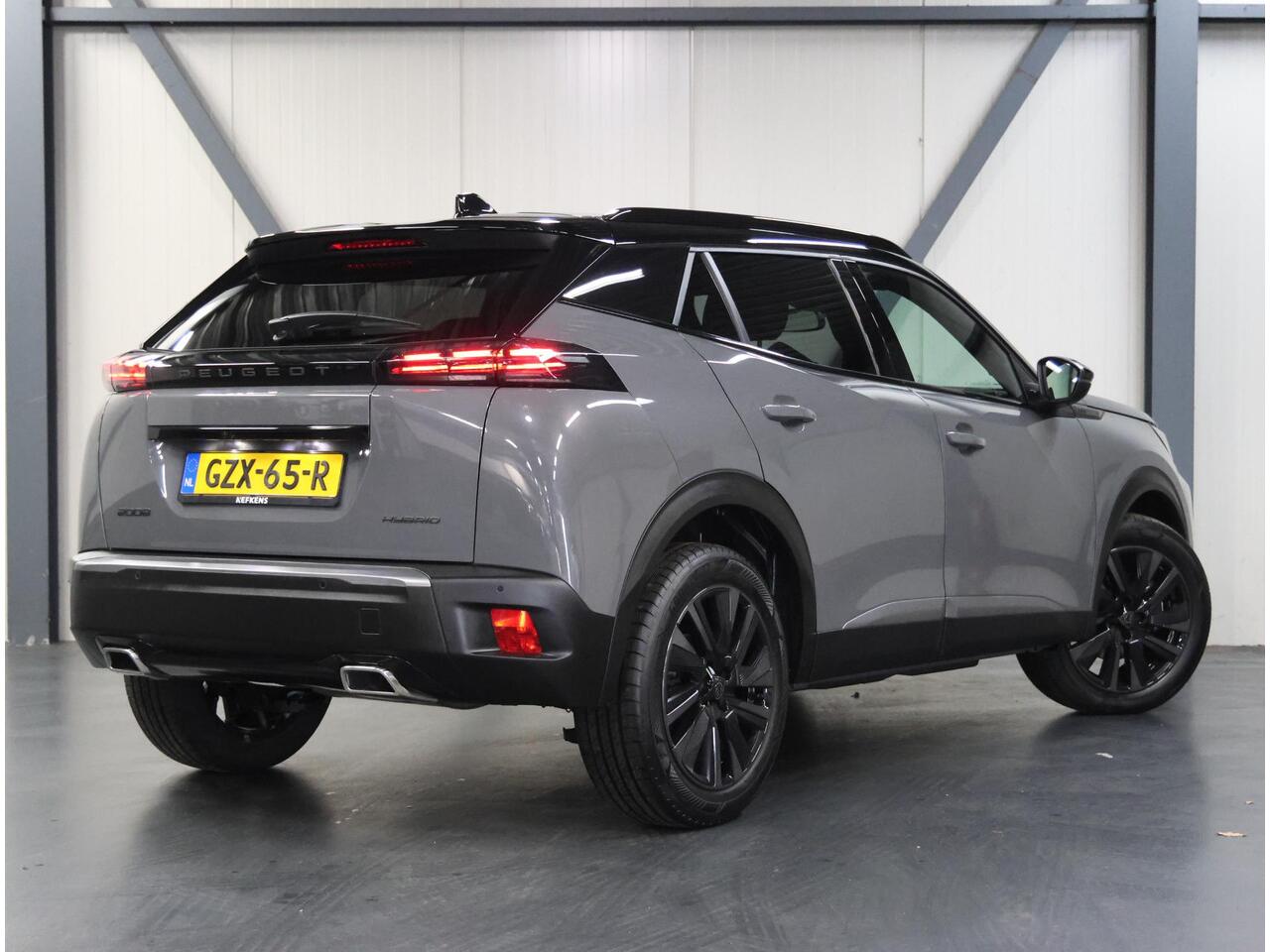 Peugeot 2008 1.2 Hybrid 136PK GT | 1ste eigenaar | AppleCarPlay/AndroidAuto | Climate Control | Cruise Control | 360'Camera | FULL LED | Navigatie | LMV | Parkeersensoren | Privacy Glass | Isofix | Two-Tone | Sfeerverlichting |