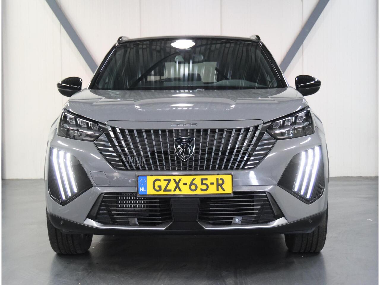 Peugeot 2008 1.2 Hybrid 136PK GT | 1ste eigenaar | AppleCarPlay/AndroidAuto | Climate Control | Cruise Control | 360'Camera | FULL LED | Navigatie | LMV | Parkeersensoren | Privacy Glass | Isofix | Two-Tone | Sfeerverlichting |