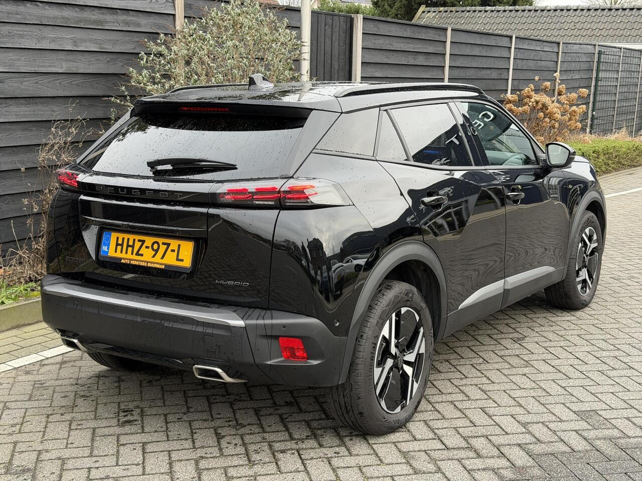 Peugeot 2008 Allure 1.2 Hybrid 145PK e-DCS6 Automaat Navigatie, Camera Voor & Achter, Keyless, Parkeersensoren, Apple Carplay, Android Auto