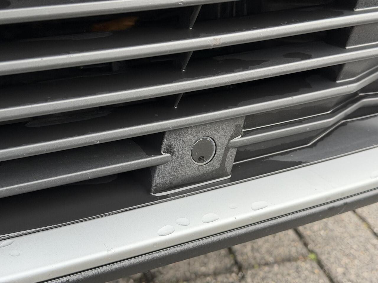 Peugeot 2008 Allure 1.2 Hybrid 145PK e-DCS6 Automaat Navigatie, Camera Voor & Achter, Keyless, Parkeersensoren, Apple Carplay, Android Auto