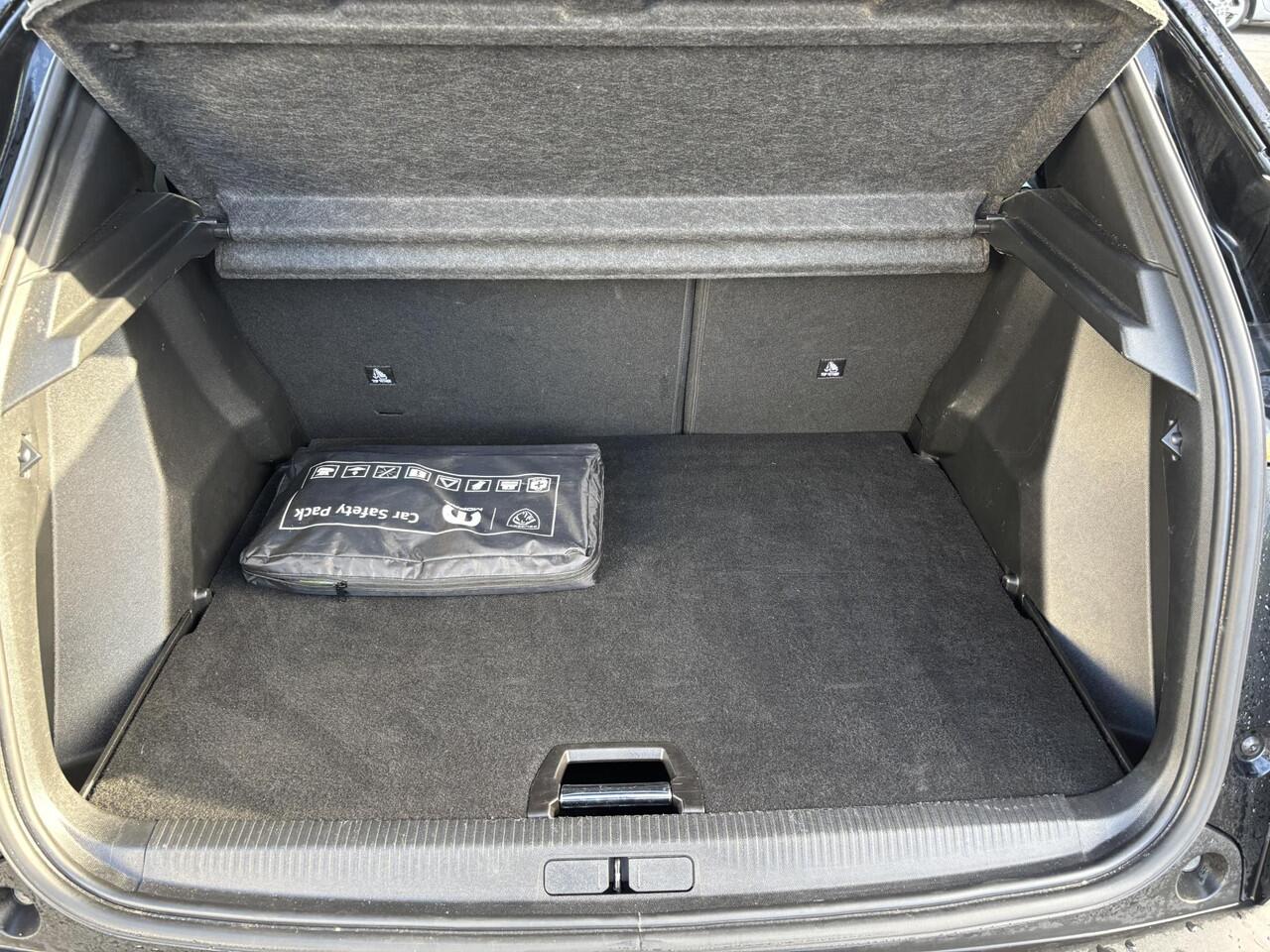 Peugeot 2008 1.2 Hybrid 145 Allure ALL INRIJKLAAR PRIJS/Navi/Camera/Adaptieve Cruise Controle/Keyless