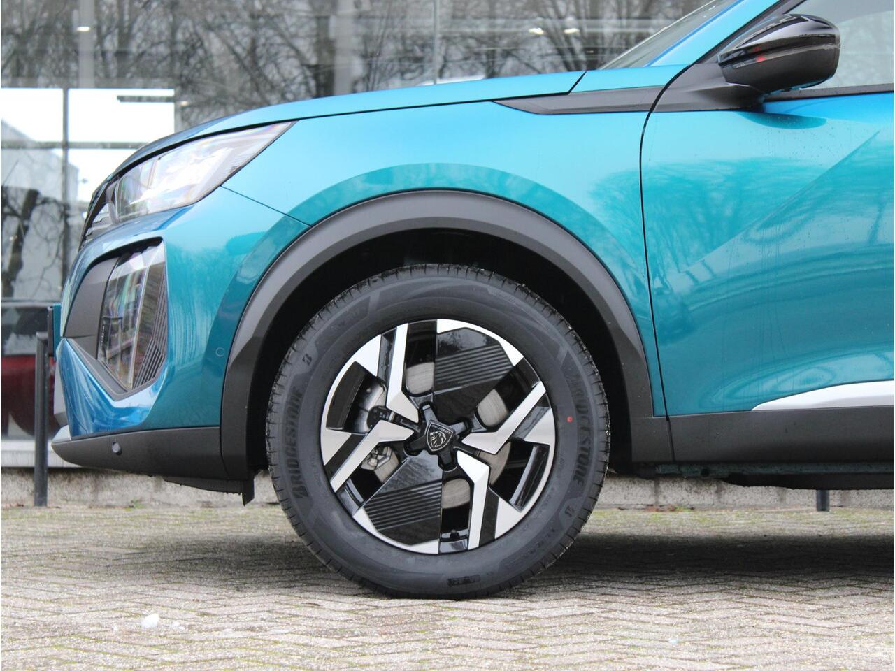 Peugeot 2008 1.2 Hybrid 145 Allure VOORRAAD KORTING