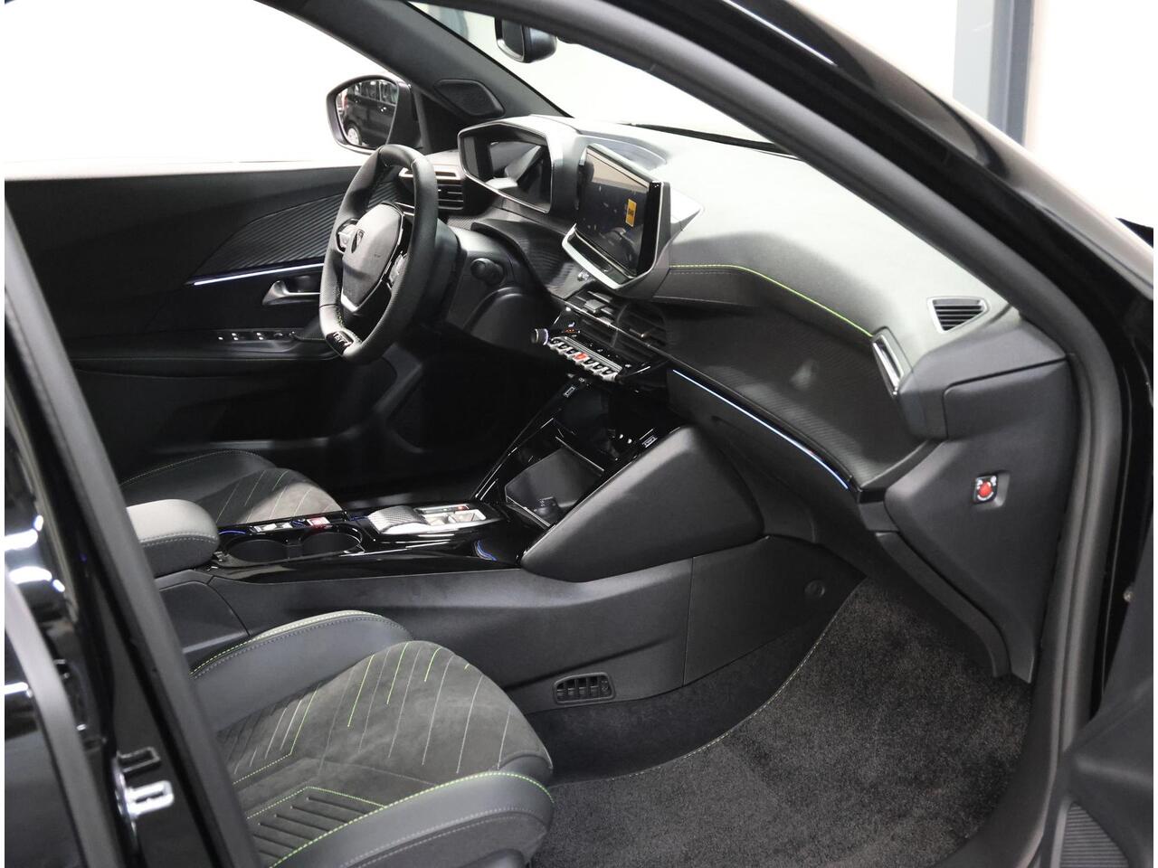 Peugeot 2008 1.2 Hybrid 145 GT | Alcantara Executive Interior | Vision, Navigation, Drive Assist plus pack |