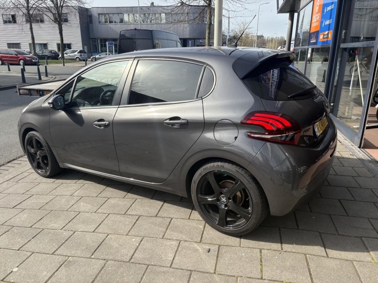 Peugeot 208 1.2 PureTech Active