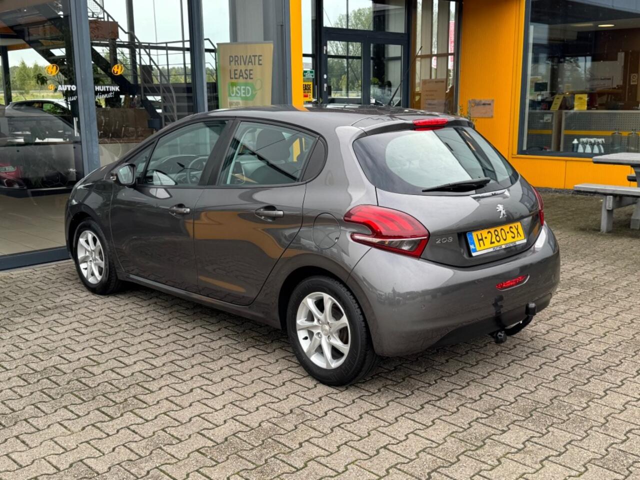 Peugeot 208 1.2 PureTech Blue Lion - Carplay/Android - Trekhaak