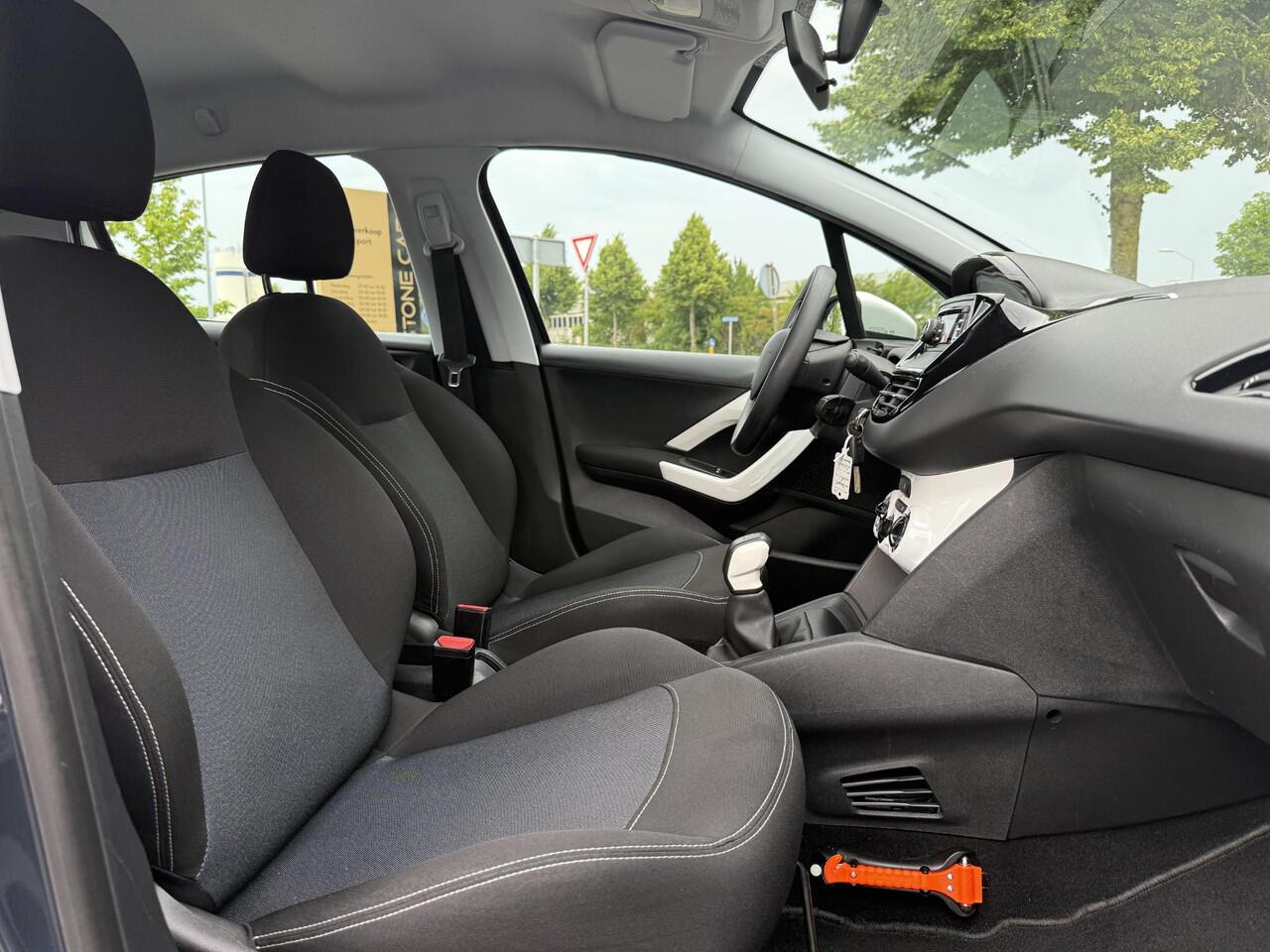 Peugeot 208 1.2 PureTech Like Airco,N.A.P,5 Deurs,Dealer Onderhouden,Elekt Ramen,Apk tot 10-2026