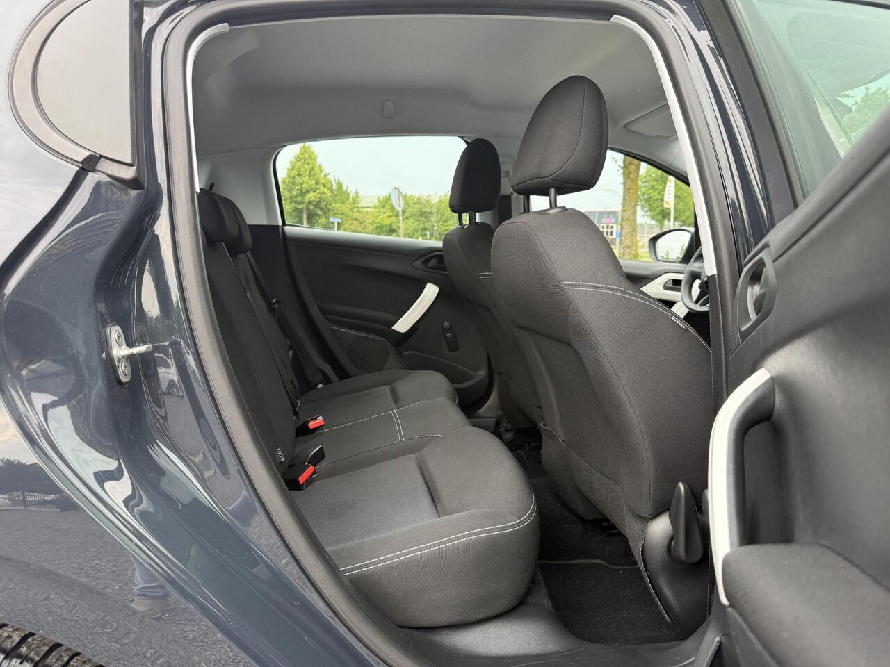 Peugeot 208 1.2 PureTech Like Airco,N.A.P,5 Deurs,Dealer Onderhouden,Elekt Ramen,Apk tot 10-2026