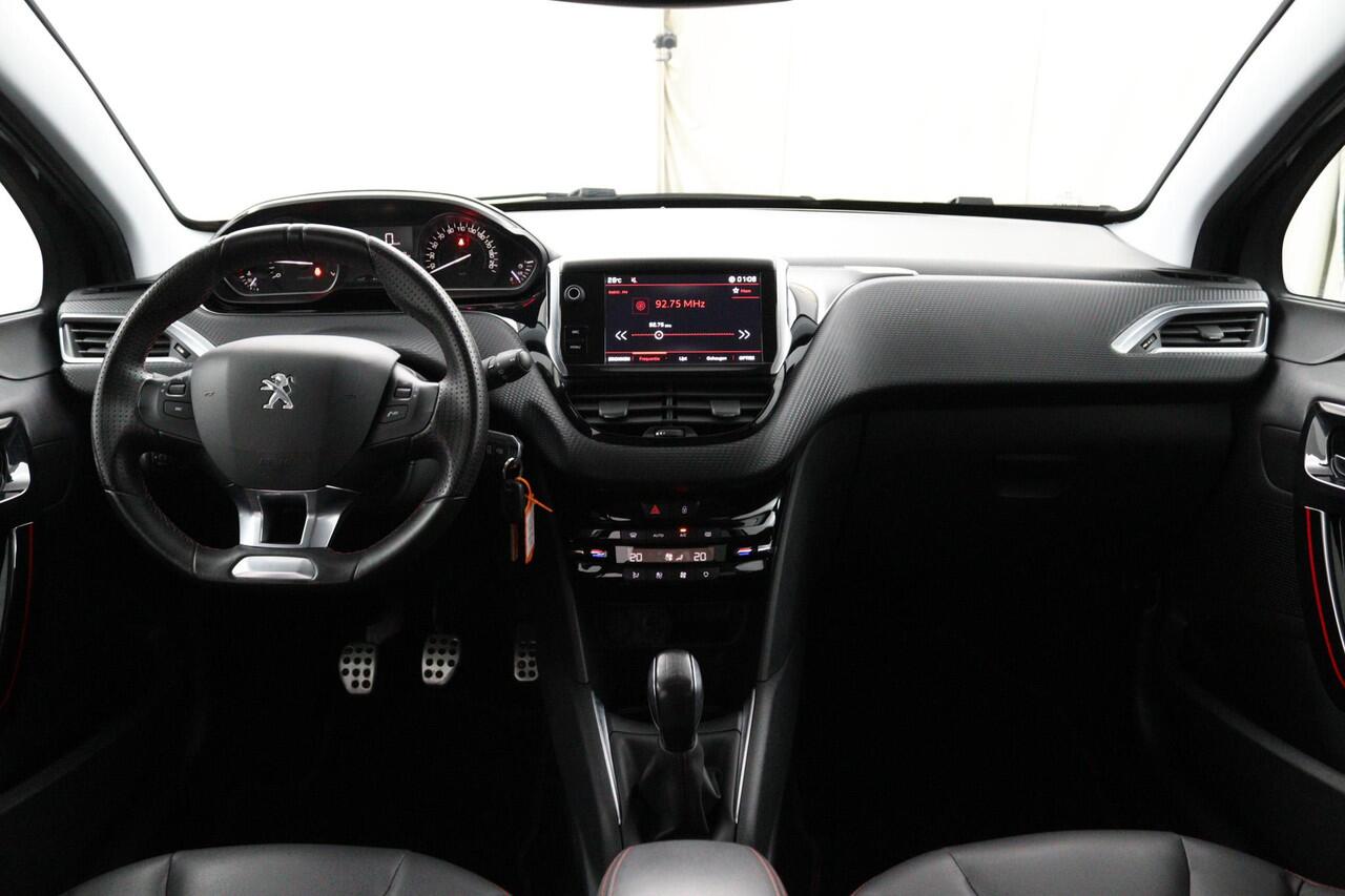 Peugeot 208 1.2 PureTech GT-line*CAMERA*CRUISE*ECC*CARPLAY*LM*