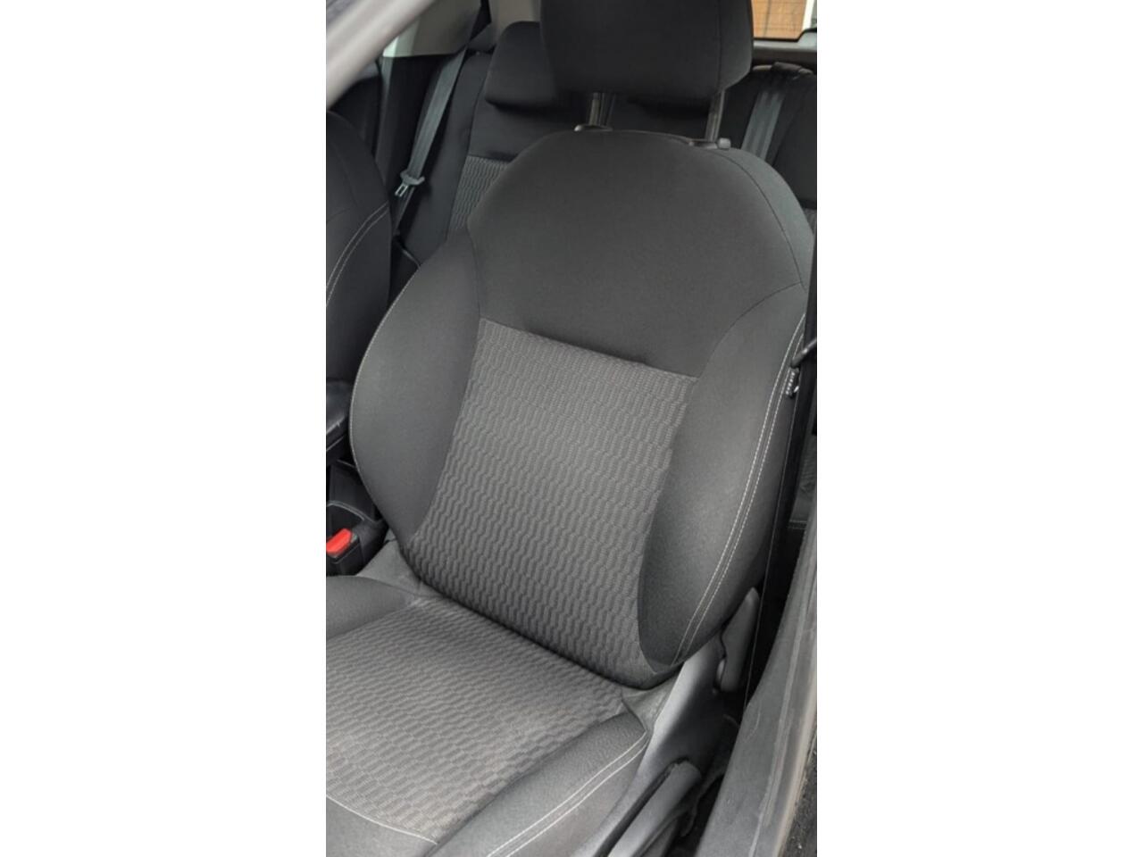 Peugeot 208 1.2 Bluetooth, Nieuwe distributieriem, NAP, 5 deurs