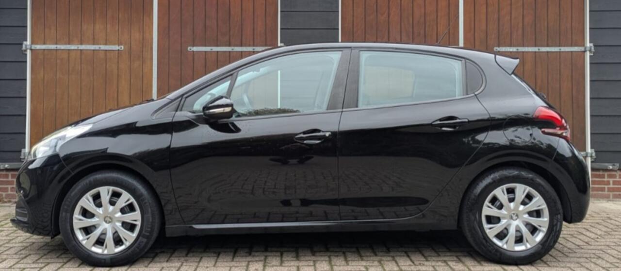 Peugeot 208 1.2 Bluetooth, Nieuwe distributieriem, NAP, 5 deurs