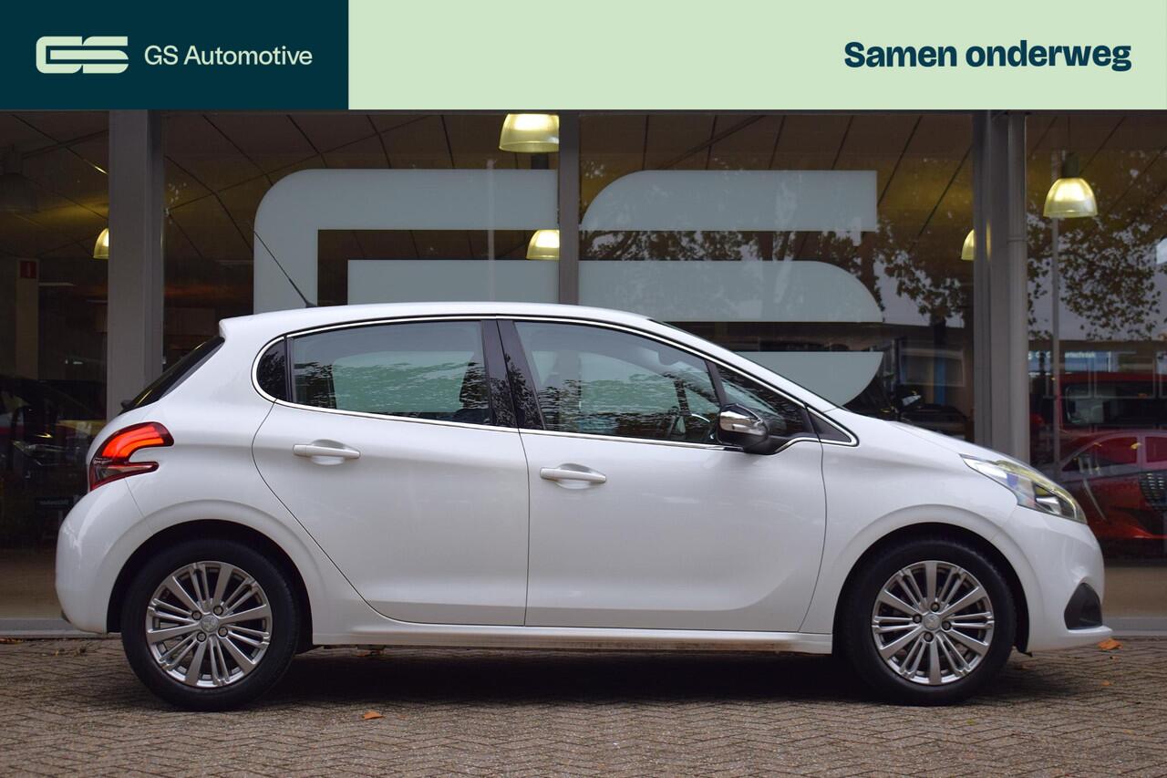 Peugeot 208 1.2 PureTech Allure |CARPLAY|CLIMA|CRUISE|LED
