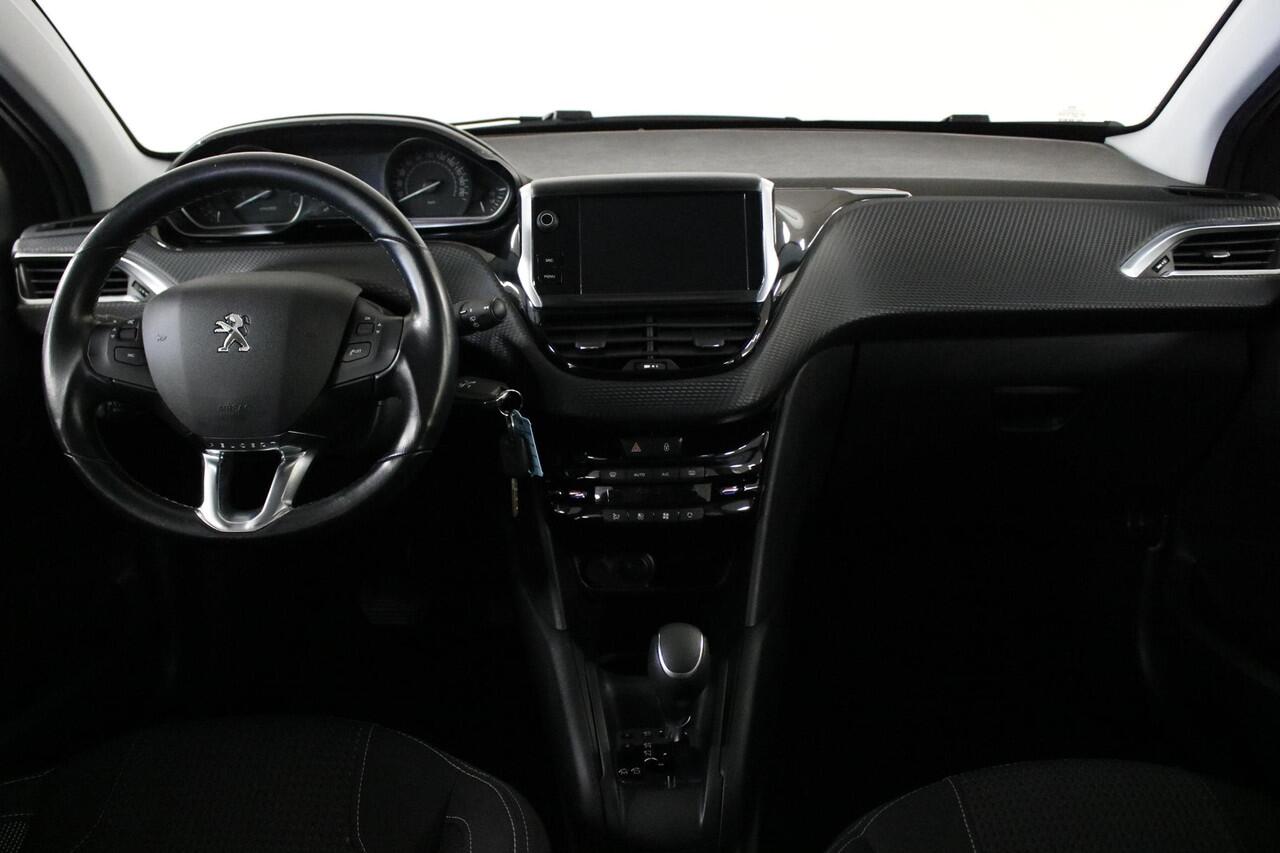 Peugeot 208 1.2 PureTech Allure Automaat | Apple/Android | Cruise | Camera