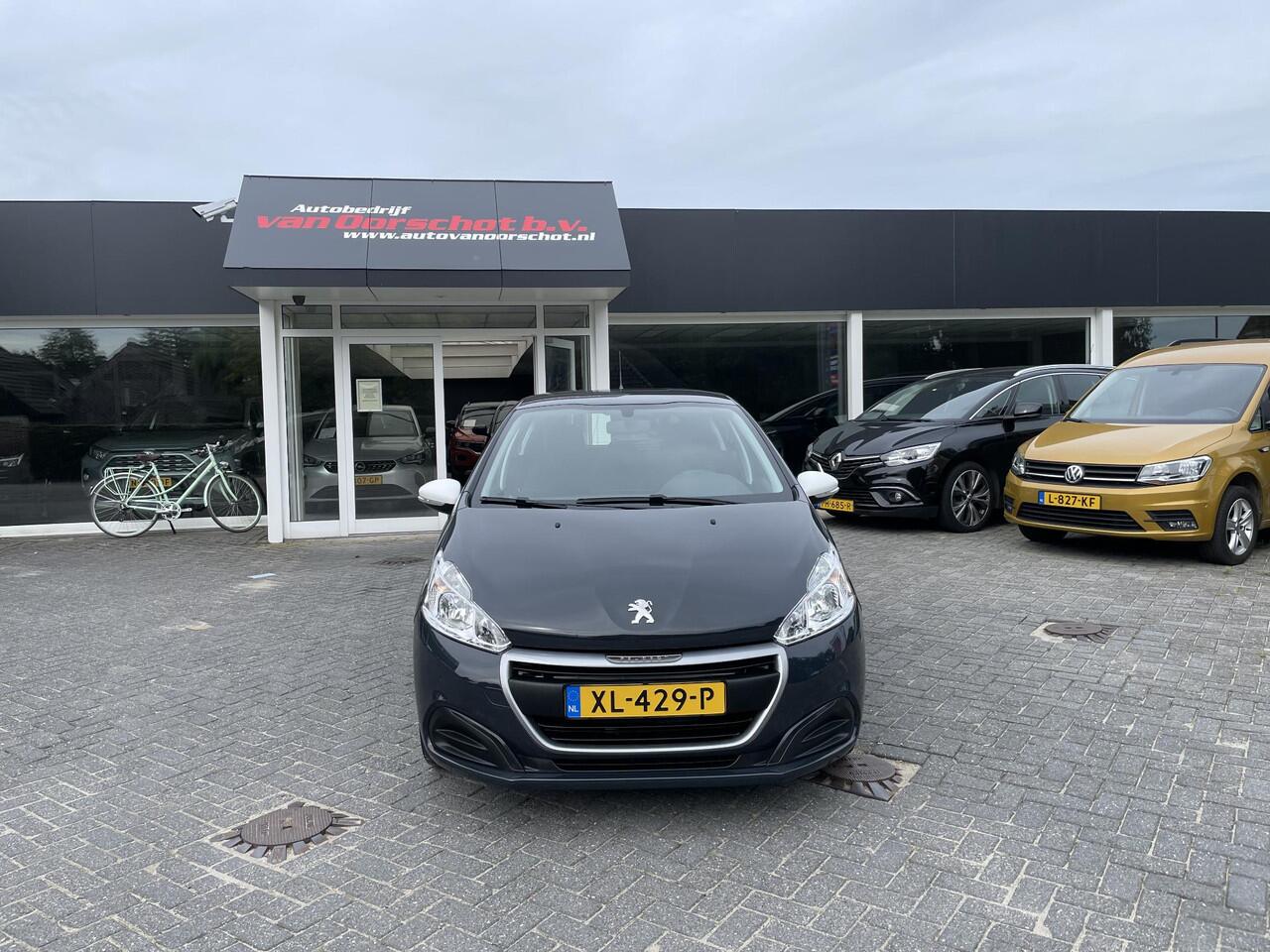 Peugeot 208 1.2 PureTech Like