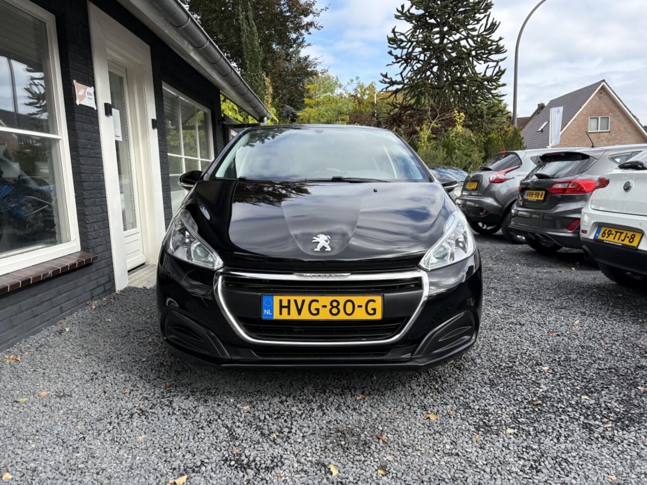 Peugeot 208 208 1.2 STOELVERW | NAVI | 5DRS | AIRCO | NW APK