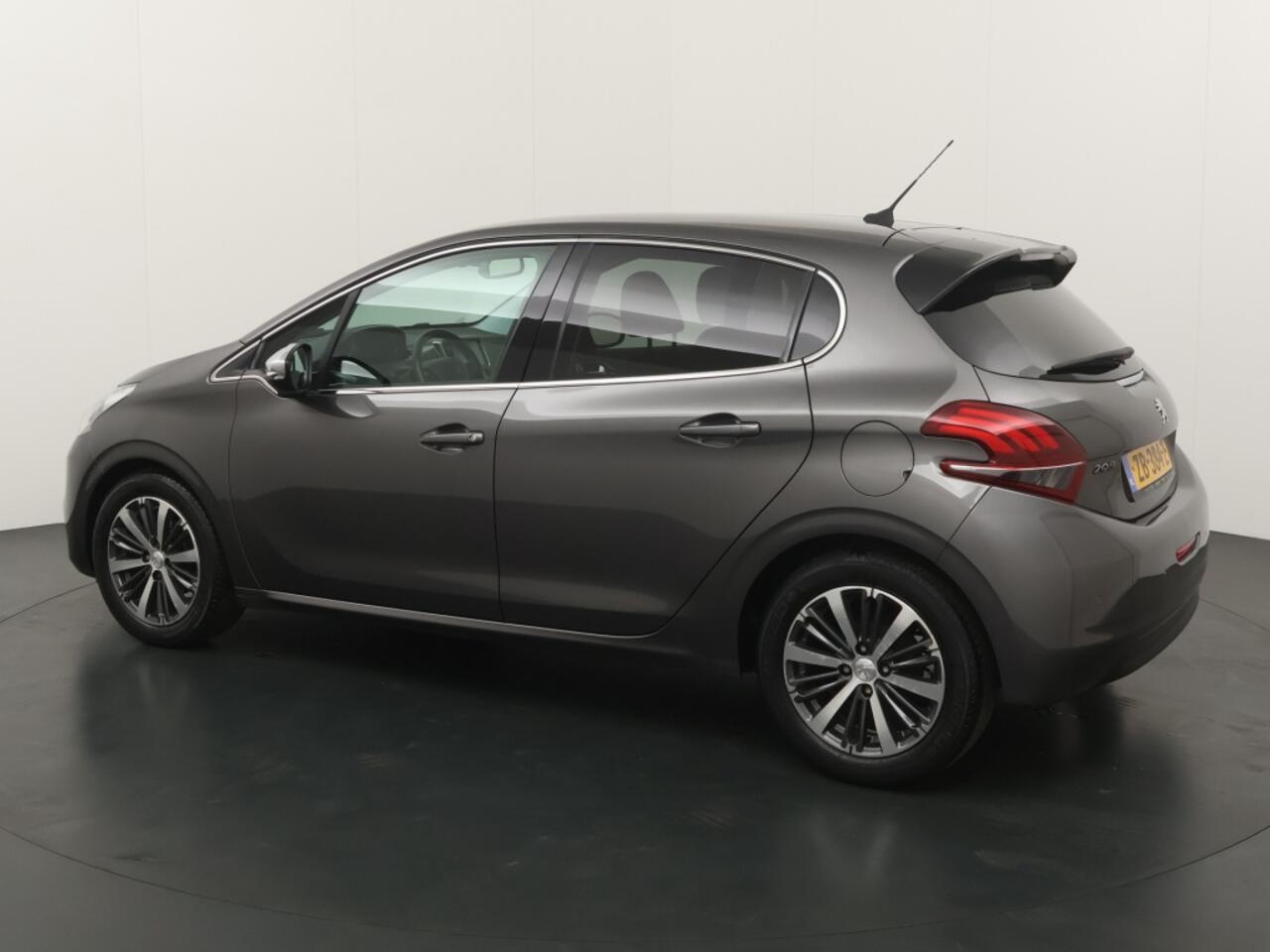 Peugeot 208 1.2 PureTech Allure
