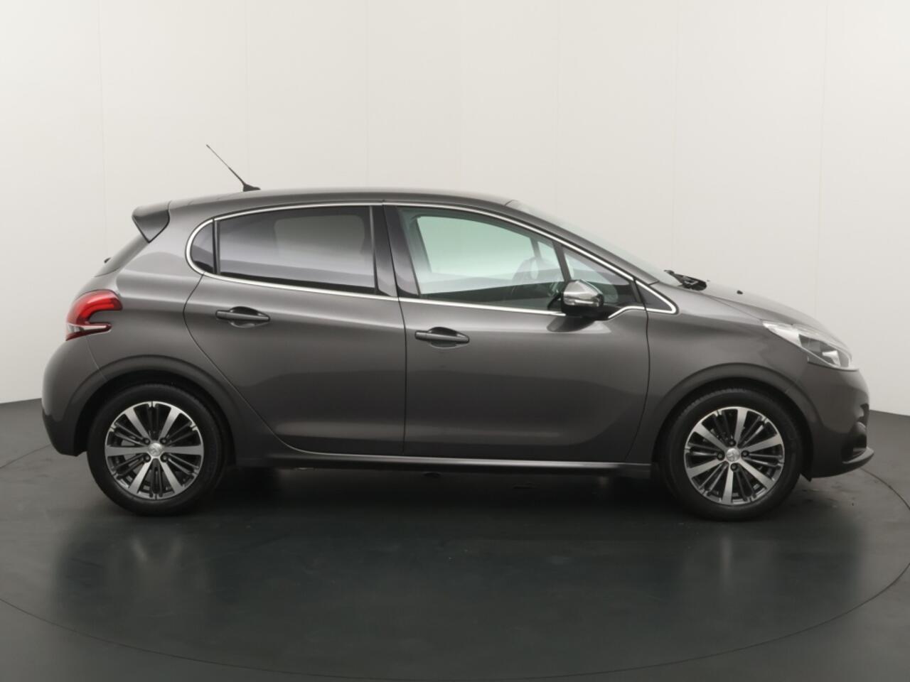 Peugeot 208 1.2 PureTech Allure