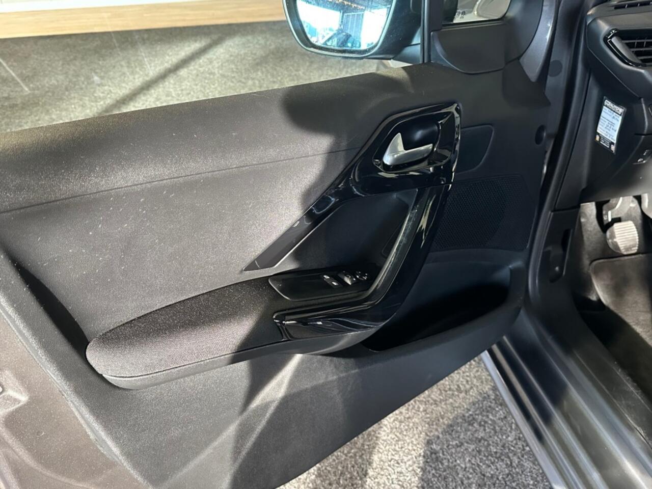 Peugeot 208 1.2 PURET. BL ACTIVE l NAP l CRUISE l PDC l CARPLAY l AIRCO l