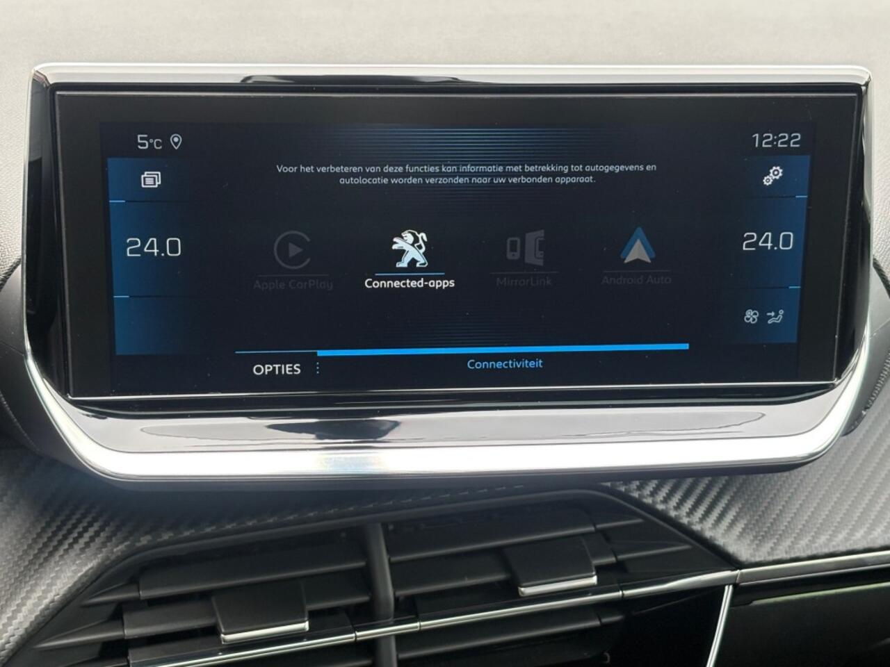 Peugeot 208 1.2 PURETECH 130PK AUT. GT-LINE PANO-DAK NAVI CAMERA CARPLAY AIRCO LMV PDC