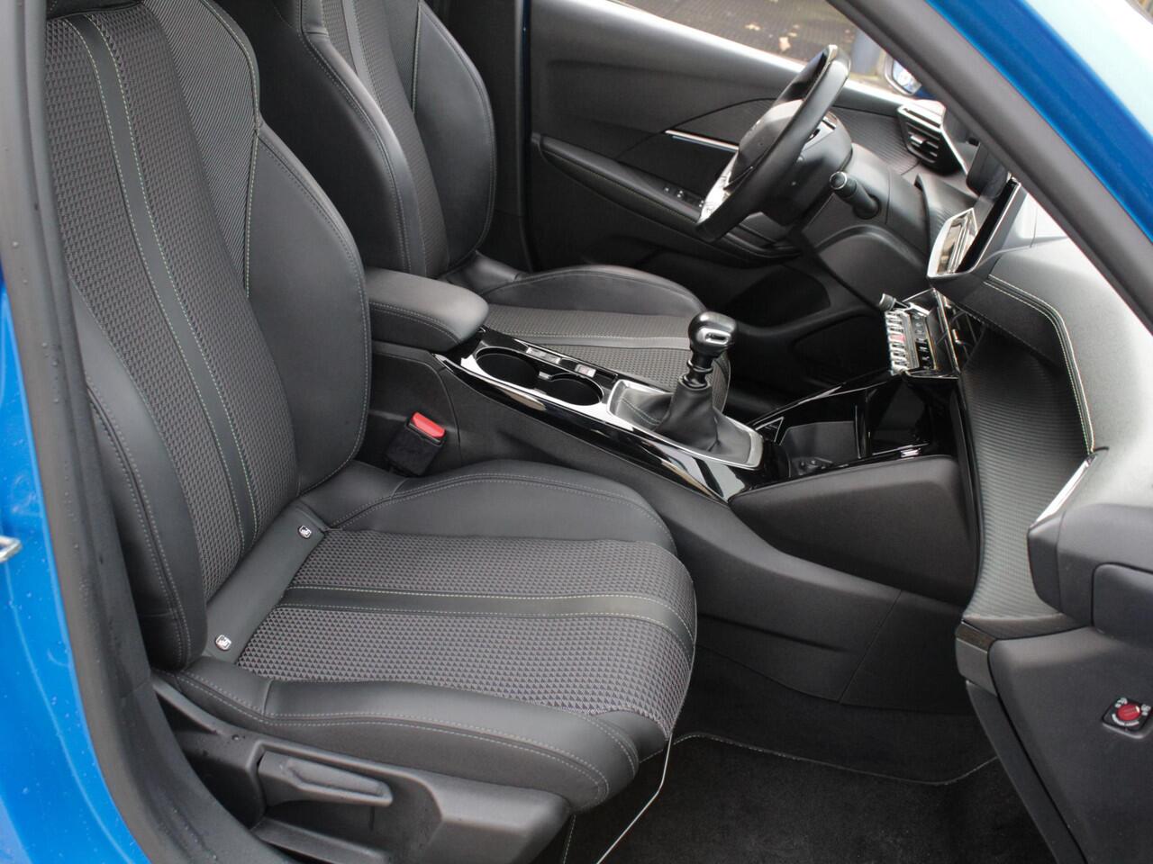 Peugeot 208 1.2 PureTech GT | Navi | Cruise | Clima | Lm-Velgen