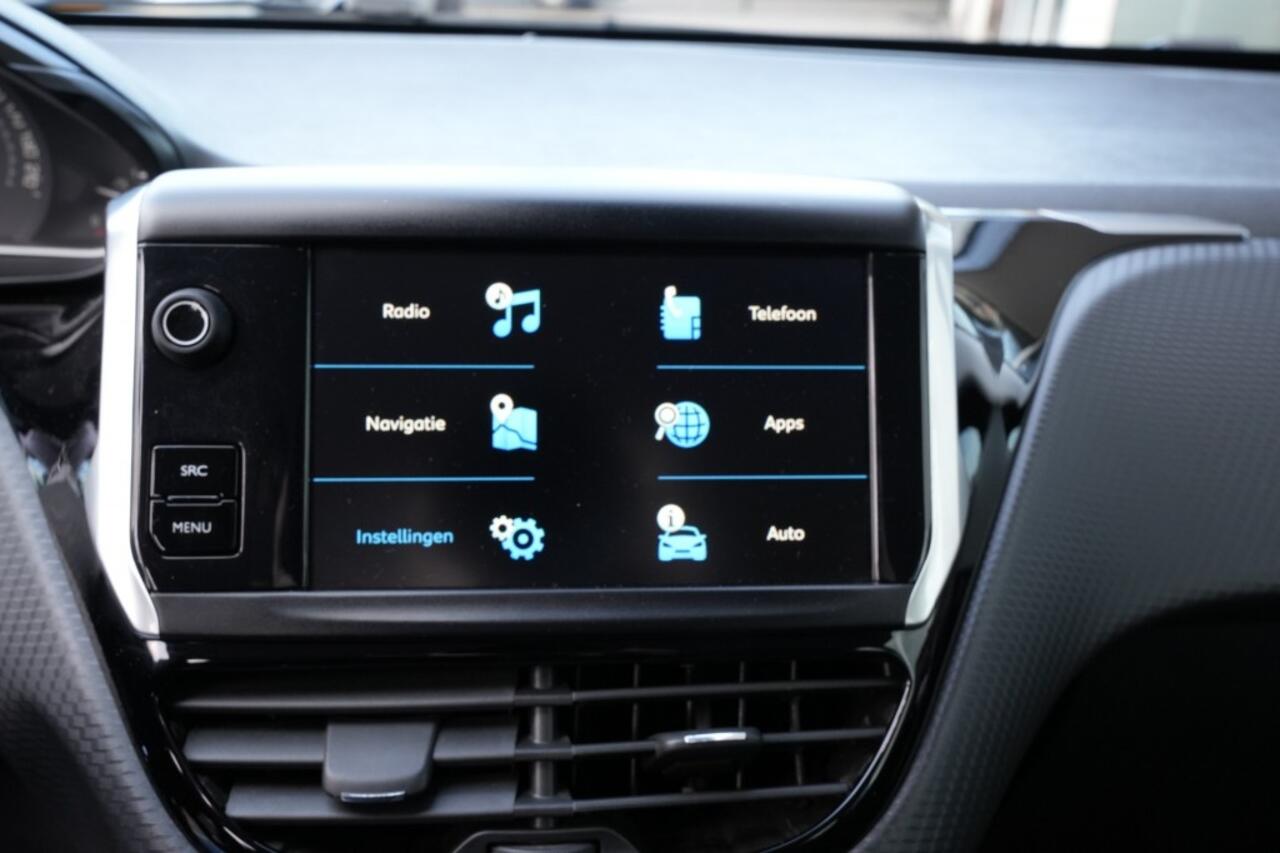 Peugeot 208 1.2 PURETECH ALLURE - ALL IN PRIJS- Camera- Navi- Carplay