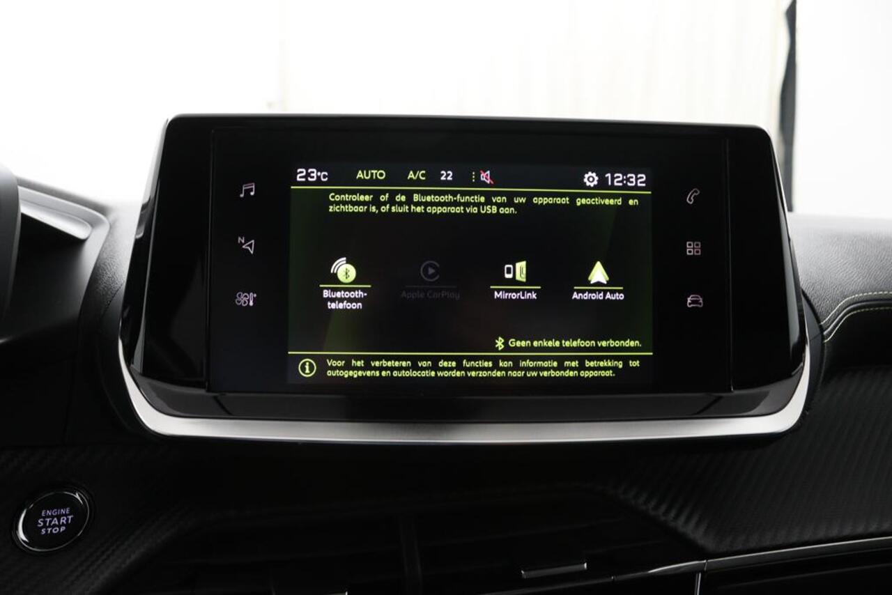 Peugeot 208 1.2 PureTech GT-Line*ACC*PANO*CARPLAY*ECC*CAM*LED*