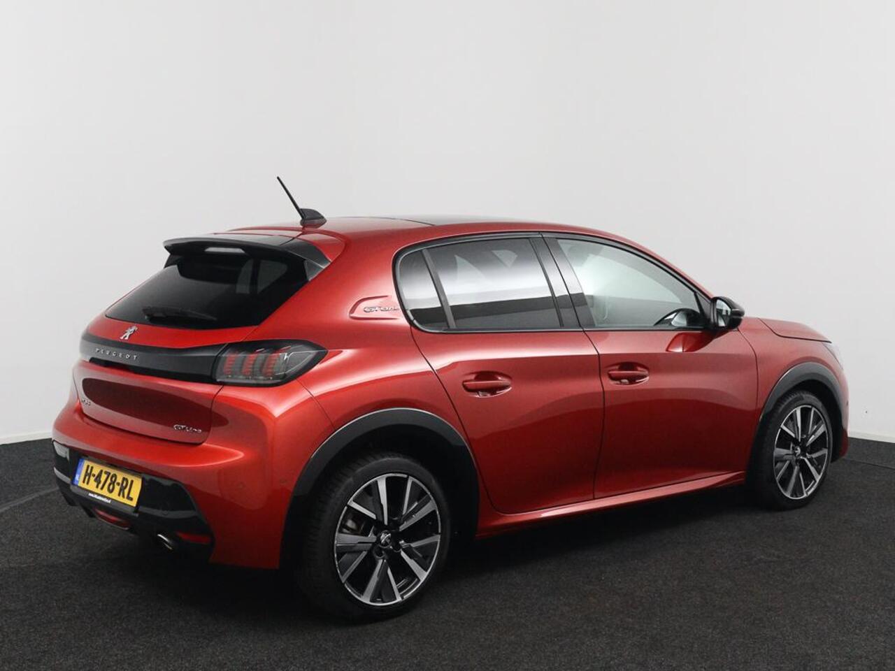 Peugeot 208 1.2 PureTech GT-Line*ACC*PANO*CARPLAY*ECC*CAM*LED*