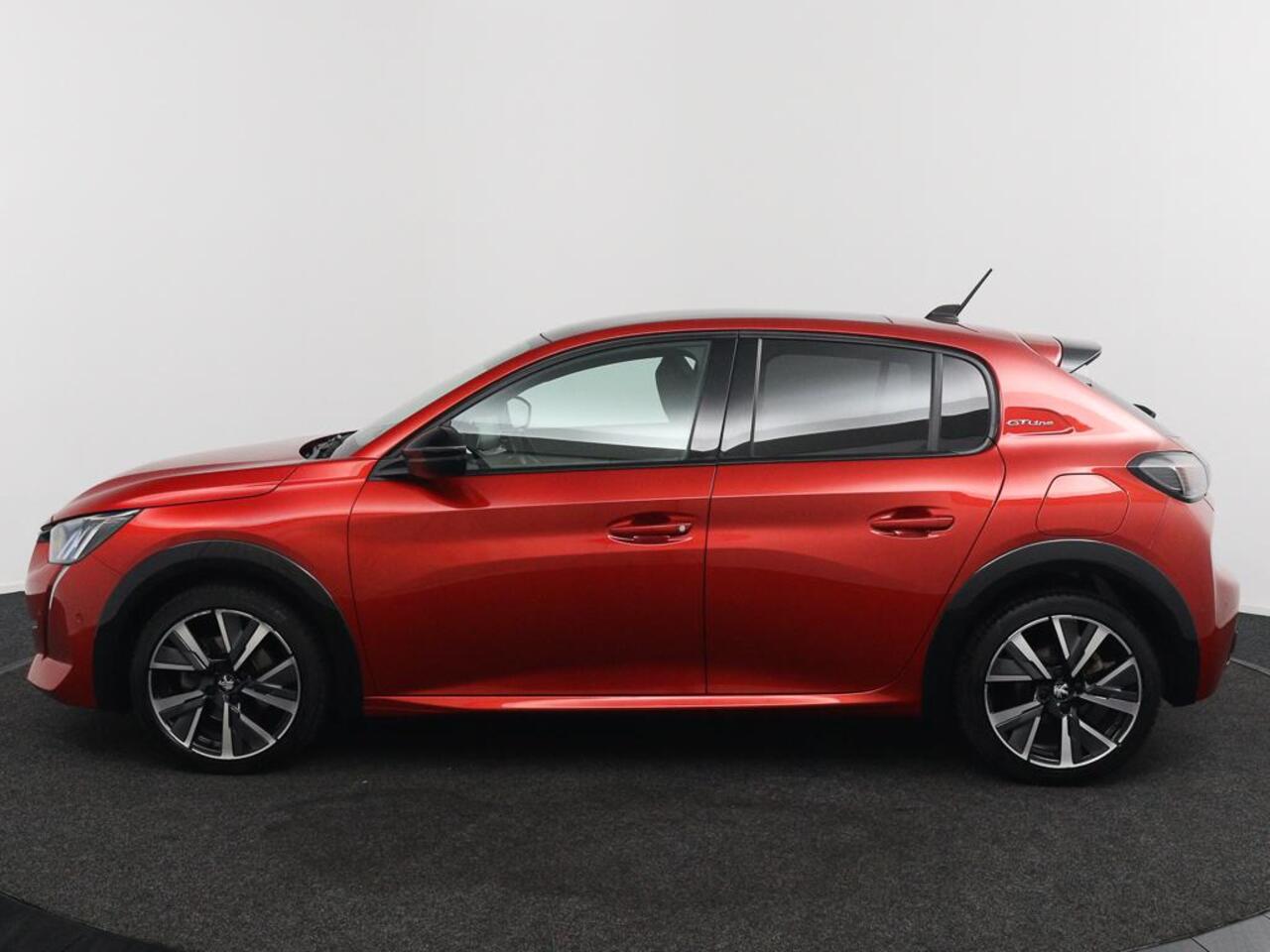 Peugeot 208 1.2 PureTech GT-Line*ACC*PANO*CARPLAY*ECC*CAM*LED*