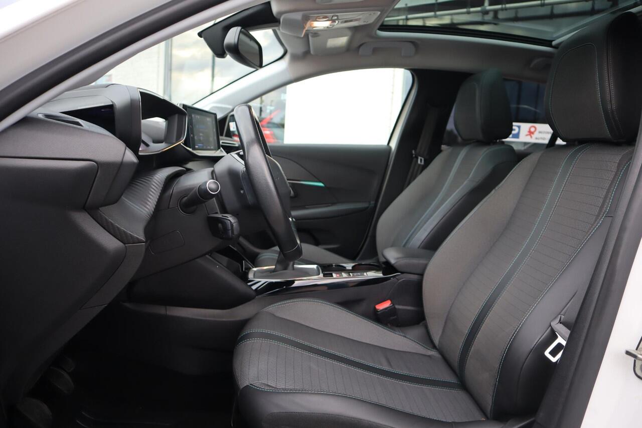 Peugeot 208 1.2 100 PK ALLURE SKY PANORAMA|APPLE CARPLAY|CAMERA|DIGIT|STOELVERWARMING