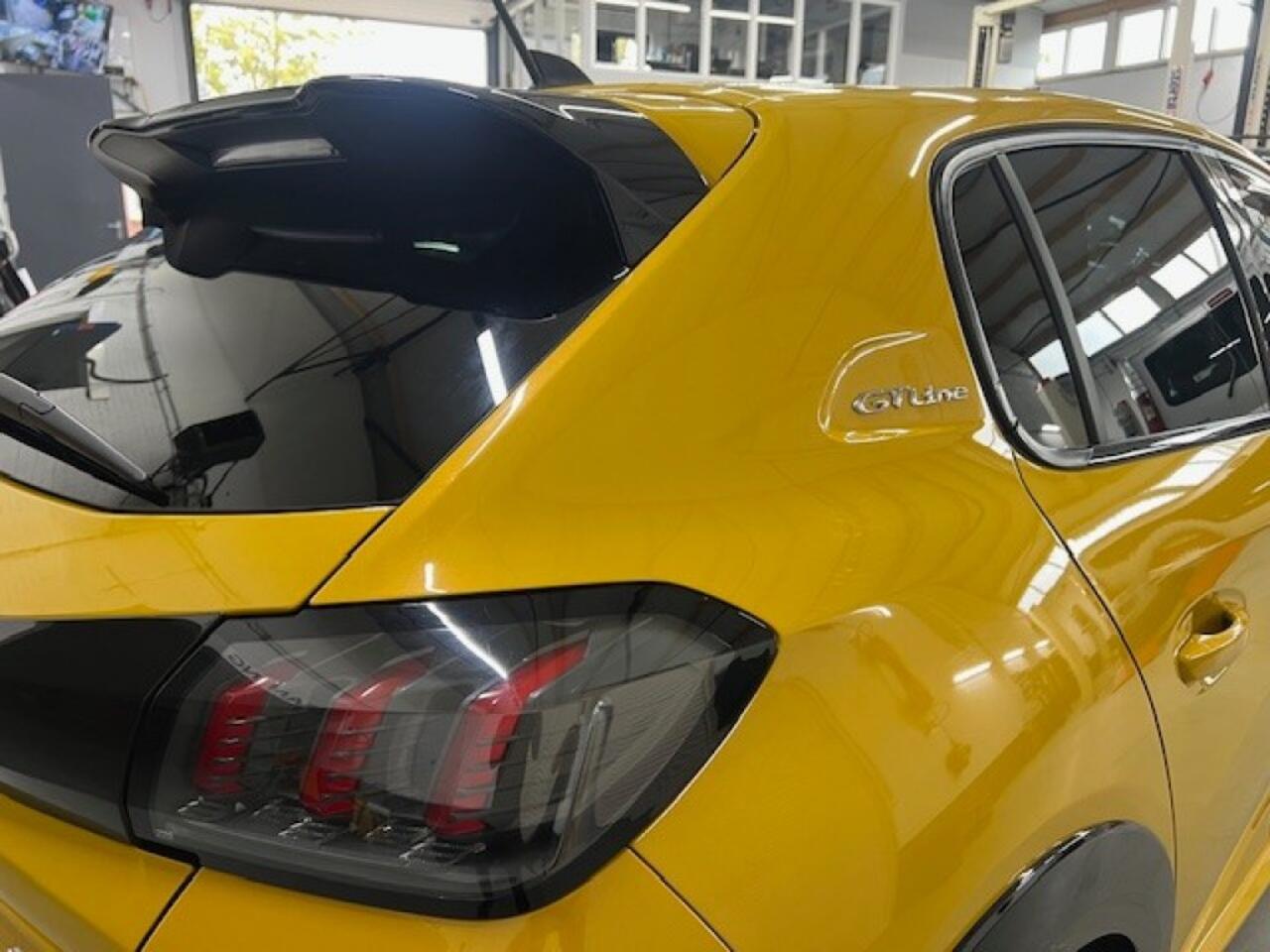 Peugeot 208 1.2 PURETECH GT-LINE, 360 camera, Automaat, Adapt.Cruise Ctrl, NAVI