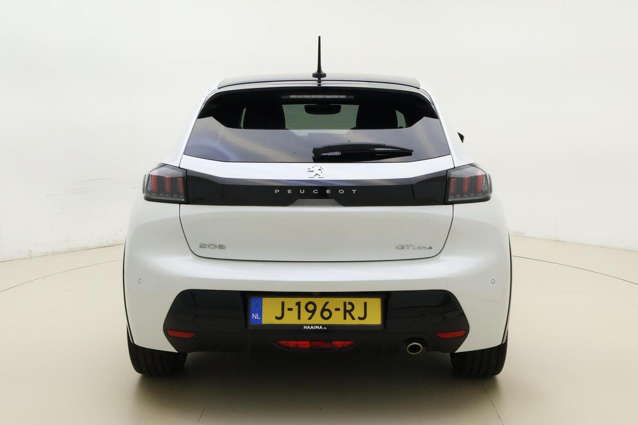 Peugeot 208 1.2 PureTech GT-Line | Achteruitrijcamera | Apple carplay/ Android auto | Keyless entry | Cruise control | Lichtmetalen velgen 17'' |