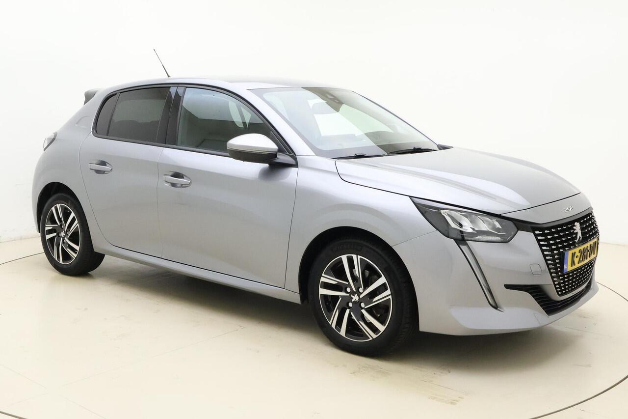 Peugeot 208 1.2 PureTech Allure 100pk Automaat | Navigatie | LM velgen extra getint | Climate Control