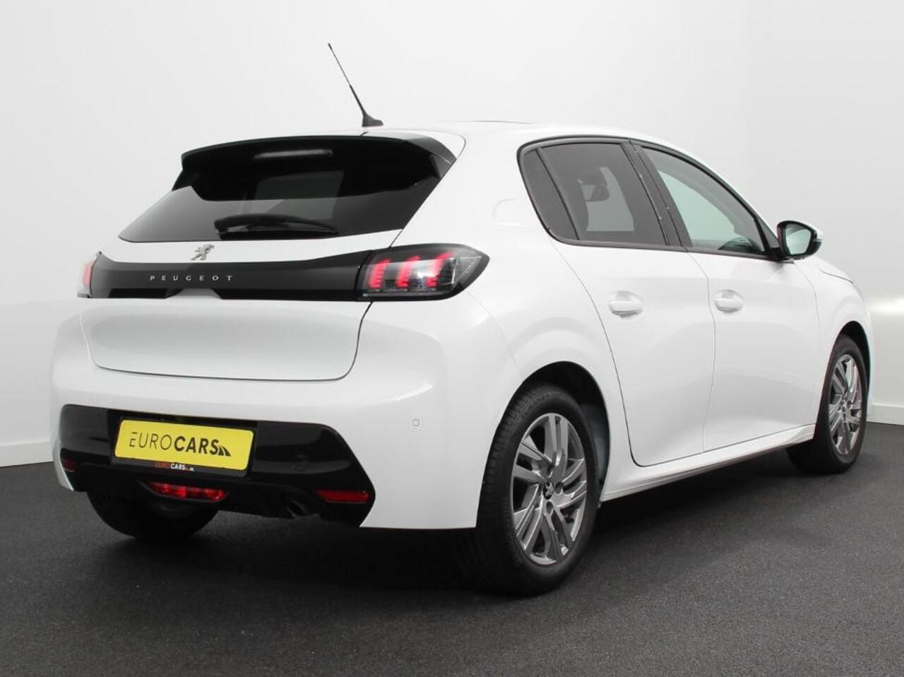 Peugeot 208 1.2 PureTech 101pk Allure Sky | Navigatie | Apple Carplay/Android Auto | Climate Control | Panorama dak | Stoelverwarming | Lichtmetalen Velgen | Digitale Cockpit