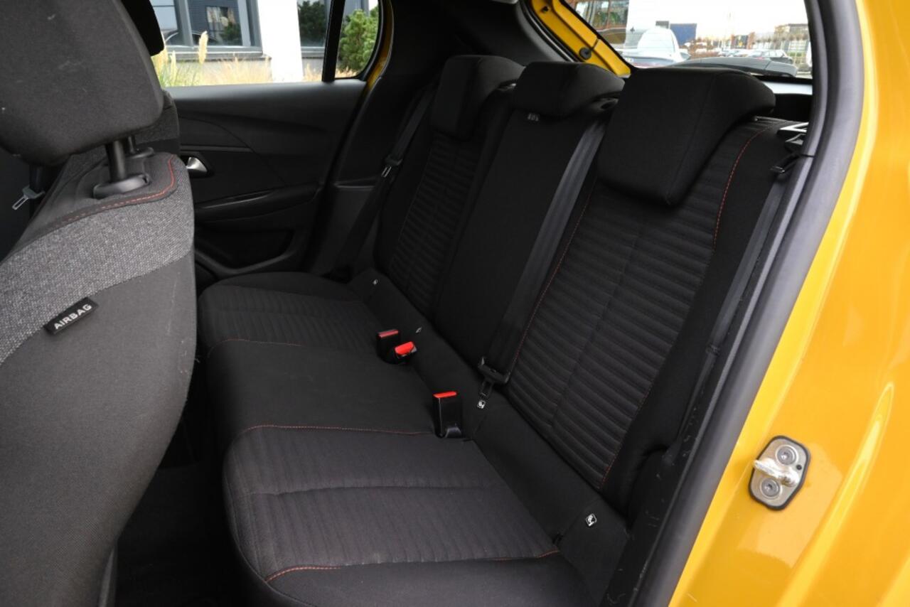 Peugeot 208 Active 1.2 CarPlay Cruise Nieuwe Distributie